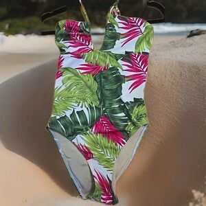 Victoria's Secret Swimsuit 8 One Piece Halter Convertible Tropical Floral Resort